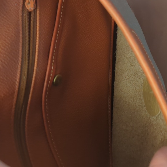 Vintage Calvary Dooney and Burke Bag - Picture 8 of 13